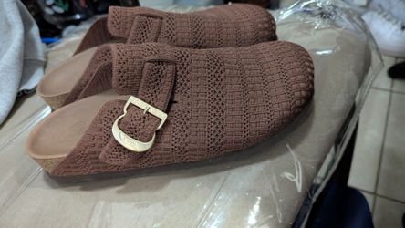 Skechers women's slides size 8