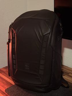 Nomatic Travel Backpack - Black