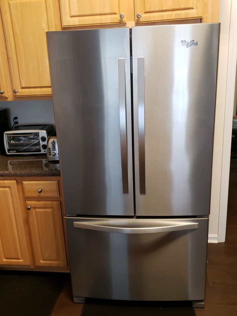 Whirlpool Stainless Steel Refrigerator/Freezer