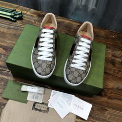 Gucci Ace Sneakers 30