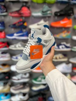 Jordan 4 Retro Military Blue