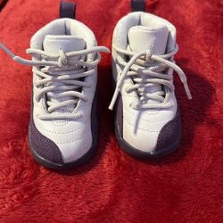 Jordan Retro 12 Size 6c Infants