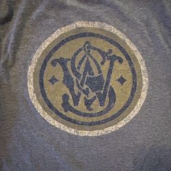 Men’s Smith & Wesson T-Shirt Size Medium