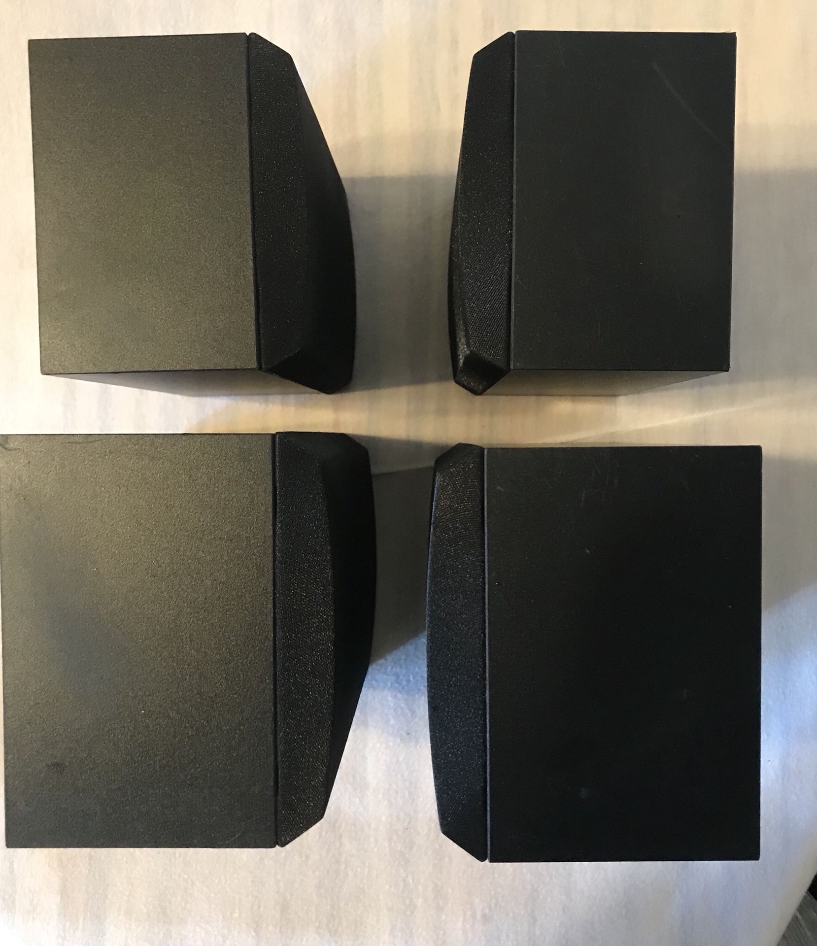 INSIGNIA SURROUND SOUND SPEAKER SYSTEM for Sale in Phoenix, AZ
