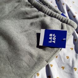 Women's Pants New L Victorville