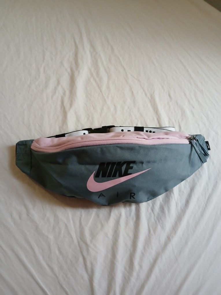 Gray And Pink Nike Sports Fanny Pack