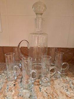 Wine Carafe And 6 Glasses Beautiful Crystal  Vintage No Damage. 8 Pcs $25.