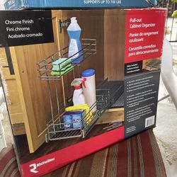 Excellent Condition Wire Pull Out Organizer 