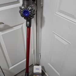 Dyson V6 Absolute