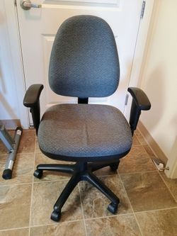 Office Task Chair