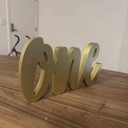 One Birthday Table Decoration