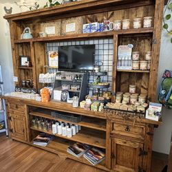 Cabinet Shelf/Entertainment center 