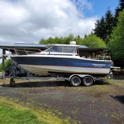 1986 Bay liner 23’8”