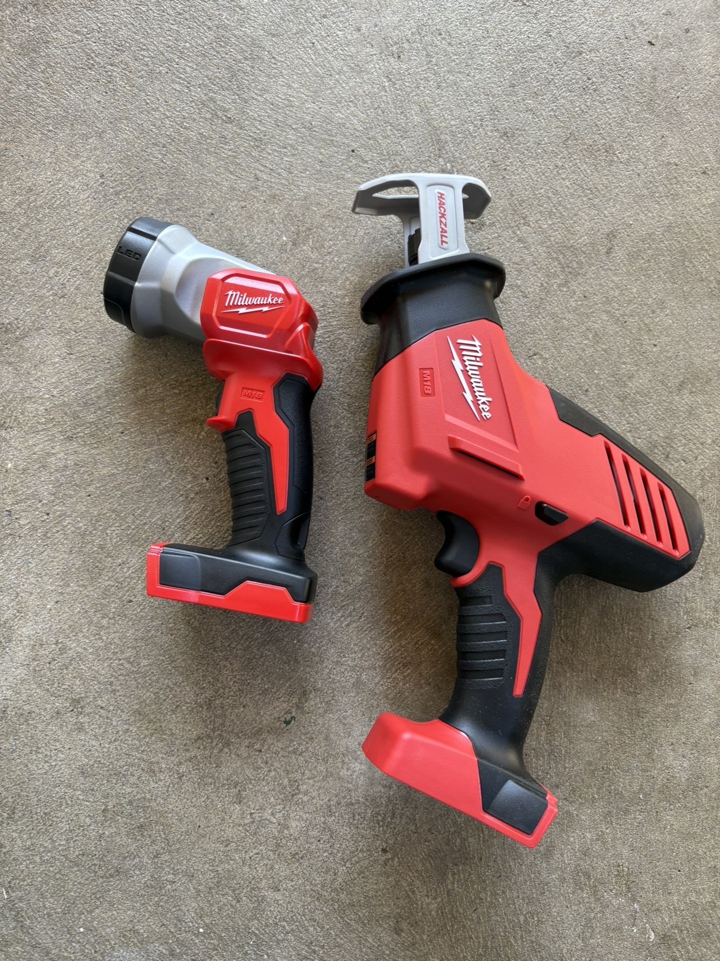 Milwaukee M-18 Hackzall Reciprocating Saw/ LED WorkLight
