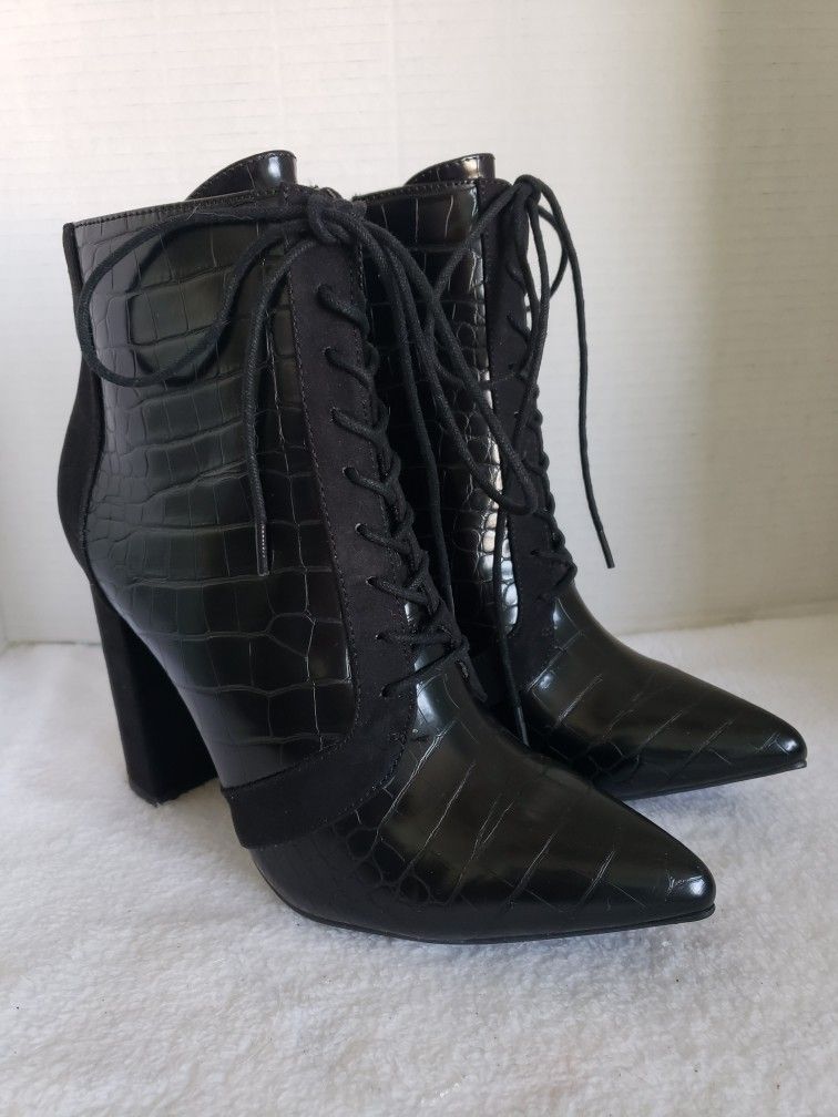Boots - Faux Crocodile Pointed Toe