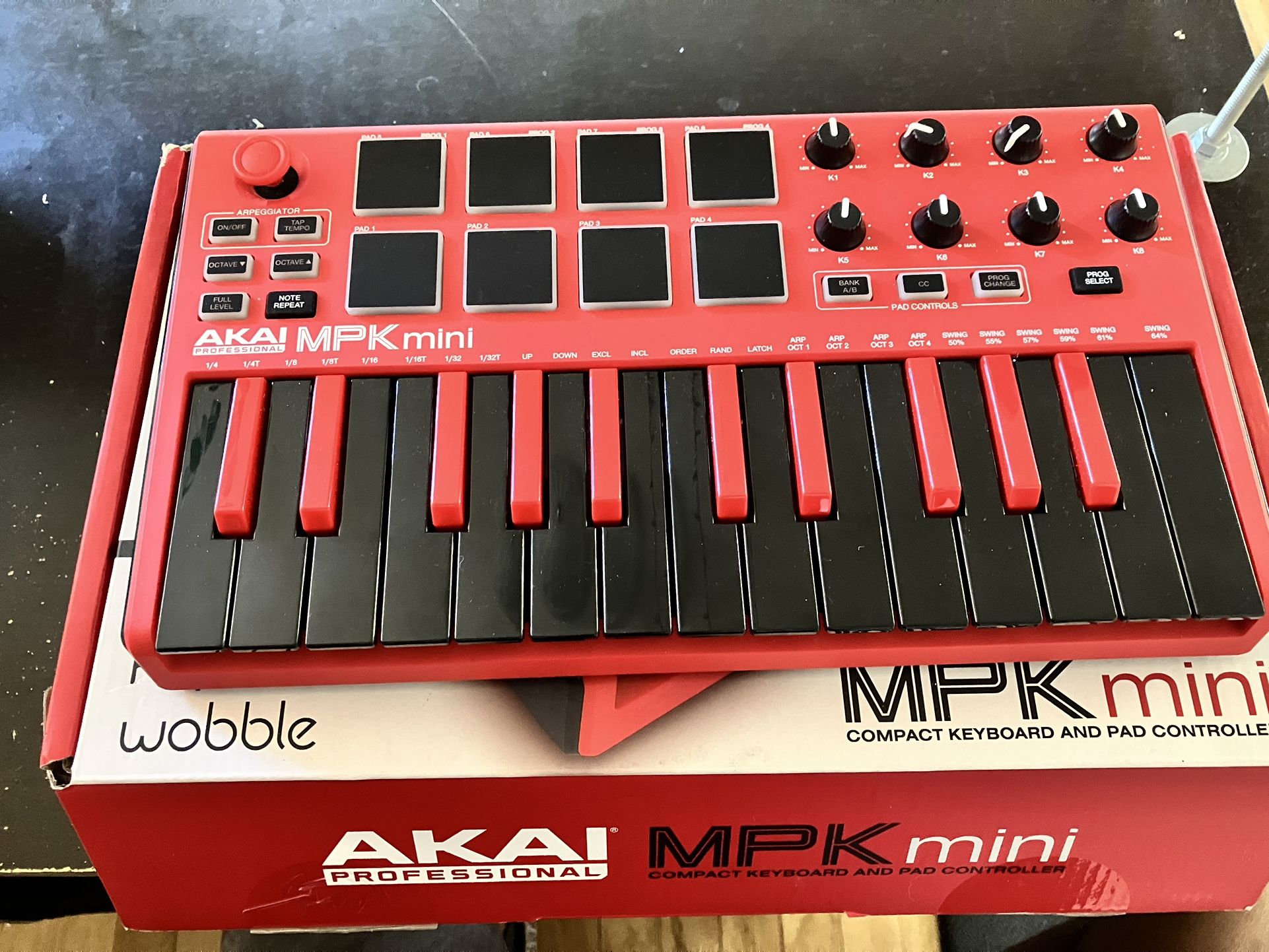 Akai MPK mini Plug In