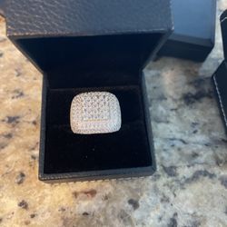 Silver Diamond Ring 