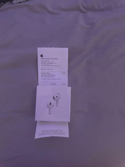 Apple AirPods 4 Noise Cancellation bluetooth