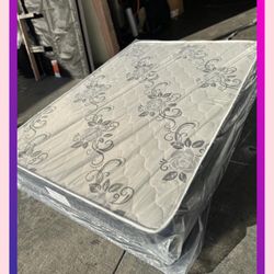 Queen size mattress / Colchon