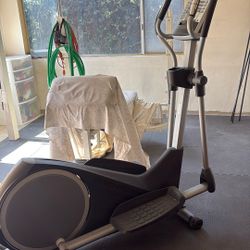 Pro-Form Elliptical 
