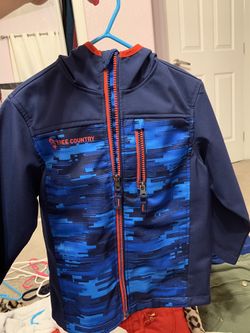 Size 4 boys jacket.
