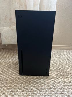 Xbox Series X Bundle + 5TB Extender Storage + 2 Controllers + Headset - Gently Used