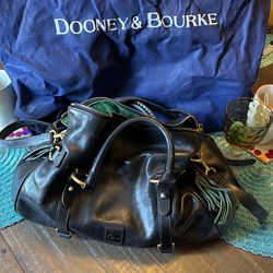 Purse 👛  Dooney & Bourke