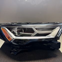 2020-2021-2022-2023-2024 Audi Q7 Right Passenger Side LED Headlight OEM INSURANCE QUALITY 