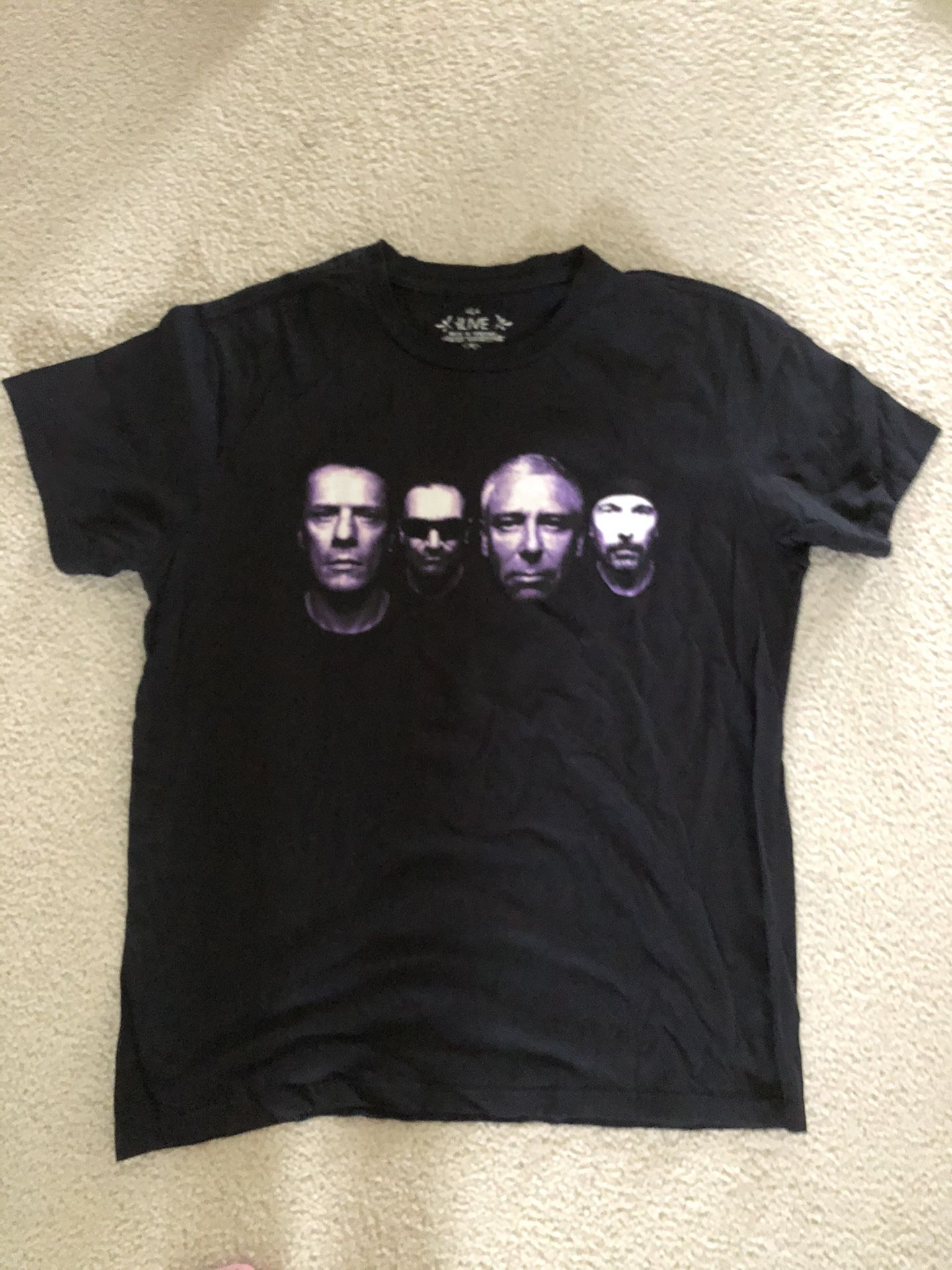 U2 360 Tour Black Shirt large 