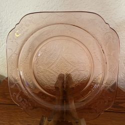 Set Of 4 Vintage Pink Depression Glass Luncheon Plates