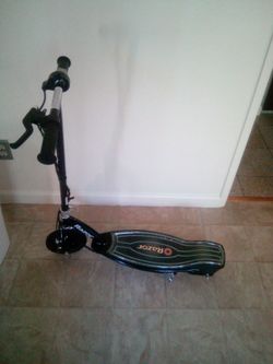 Razor Electric Scooter Black