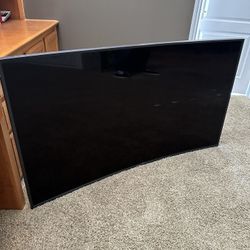 Samsung 65’’ Curved TV