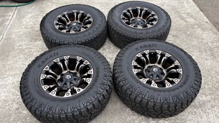 18 INCH FUEL RIMS AND TIRES 6 LUG UNIVERSAL