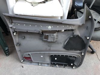 Ford Explorer front right passenger door panel