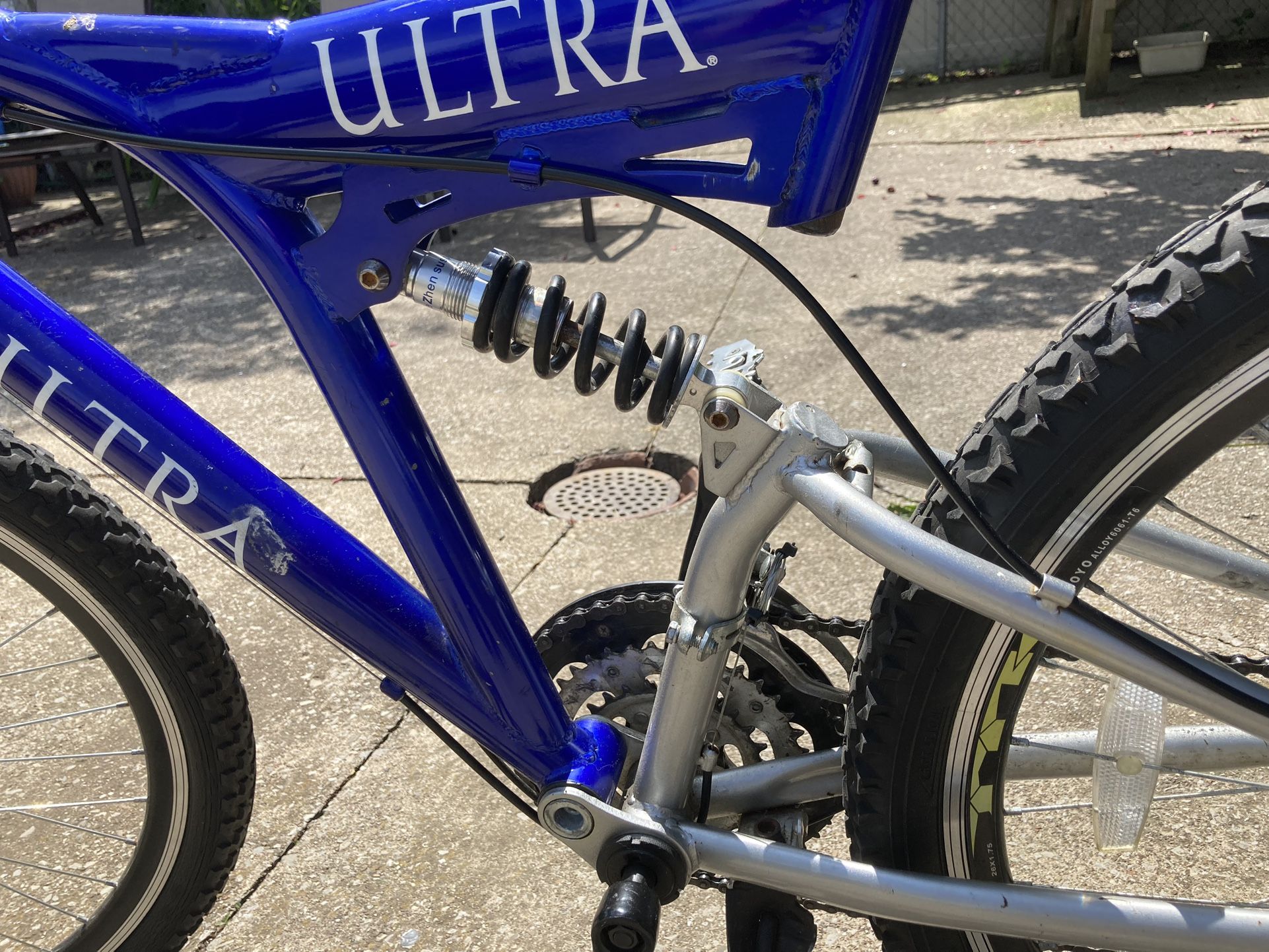 trek michelob ultra bicycle Michelob Ultra Bike for Sale in Cleveland, OH