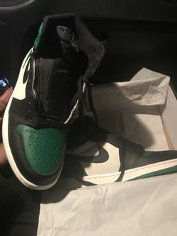 Air Jordan retro 1 Pine Green size 8.5