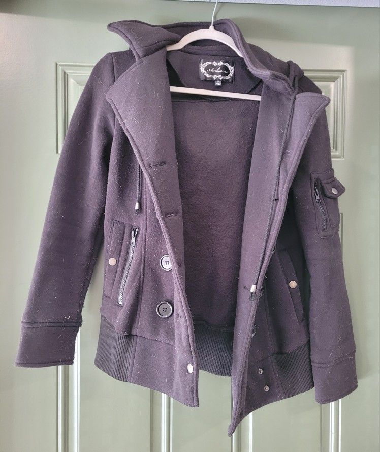 Sweatshirt Peacoat! Size M