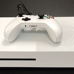 XBOX ONE S Model 1681 With Game Controller 