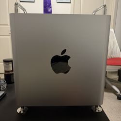 2019 Mac Pro - 192GB RAM / 4TB SSD + FREE 32" 4K Curved Monitor