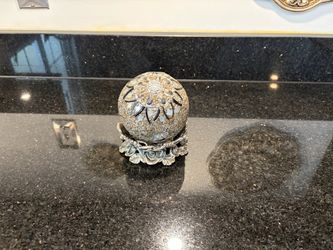 Vintage Dept 56 Jeweled Crystal Ball on Rose with Leaves Metal Wrath Home Decor
