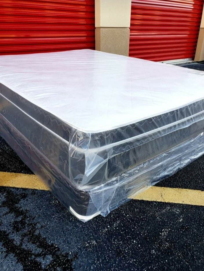 NEW QUEEN PILLOW TOP MATTRESS AND BOX SPRING 😊 Starting at $219👌