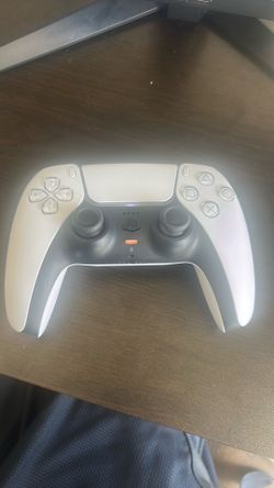PS5 controller