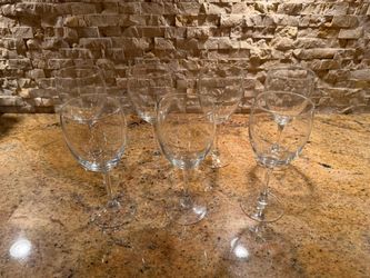 Set of 7 Wine Glasses