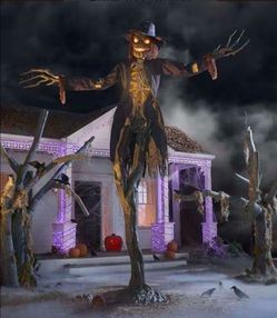 Halloween 15 ft Gruesome Animated Worricrow in excellent condition fully functional read description for details