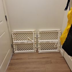 Two North States baby gate.