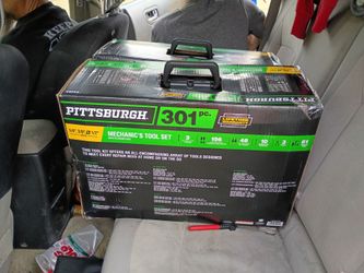 301 Piece Pittsburgh Mechanics Tool Set