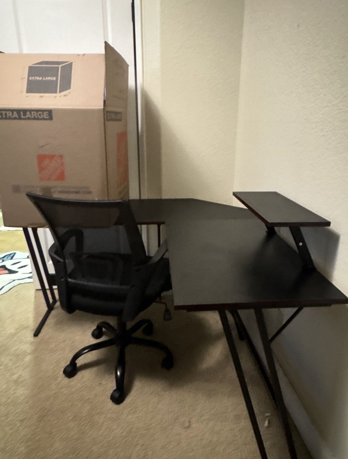 Carbon Fiber L Shape Desk