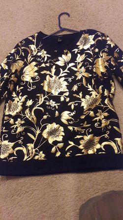 Forever 21 sweater size L