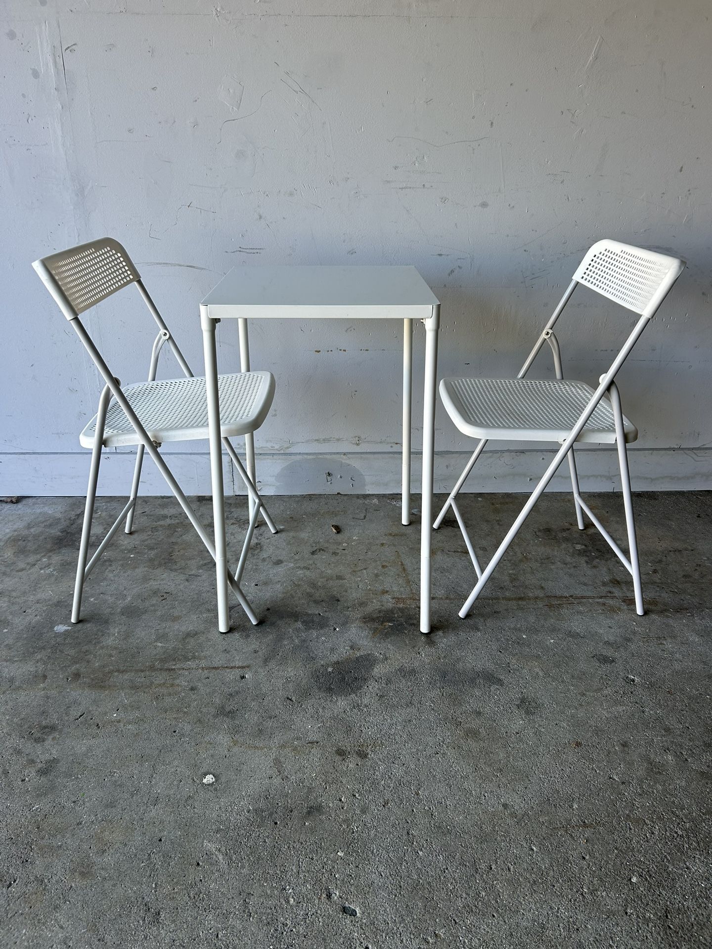 Table And Chairs Set