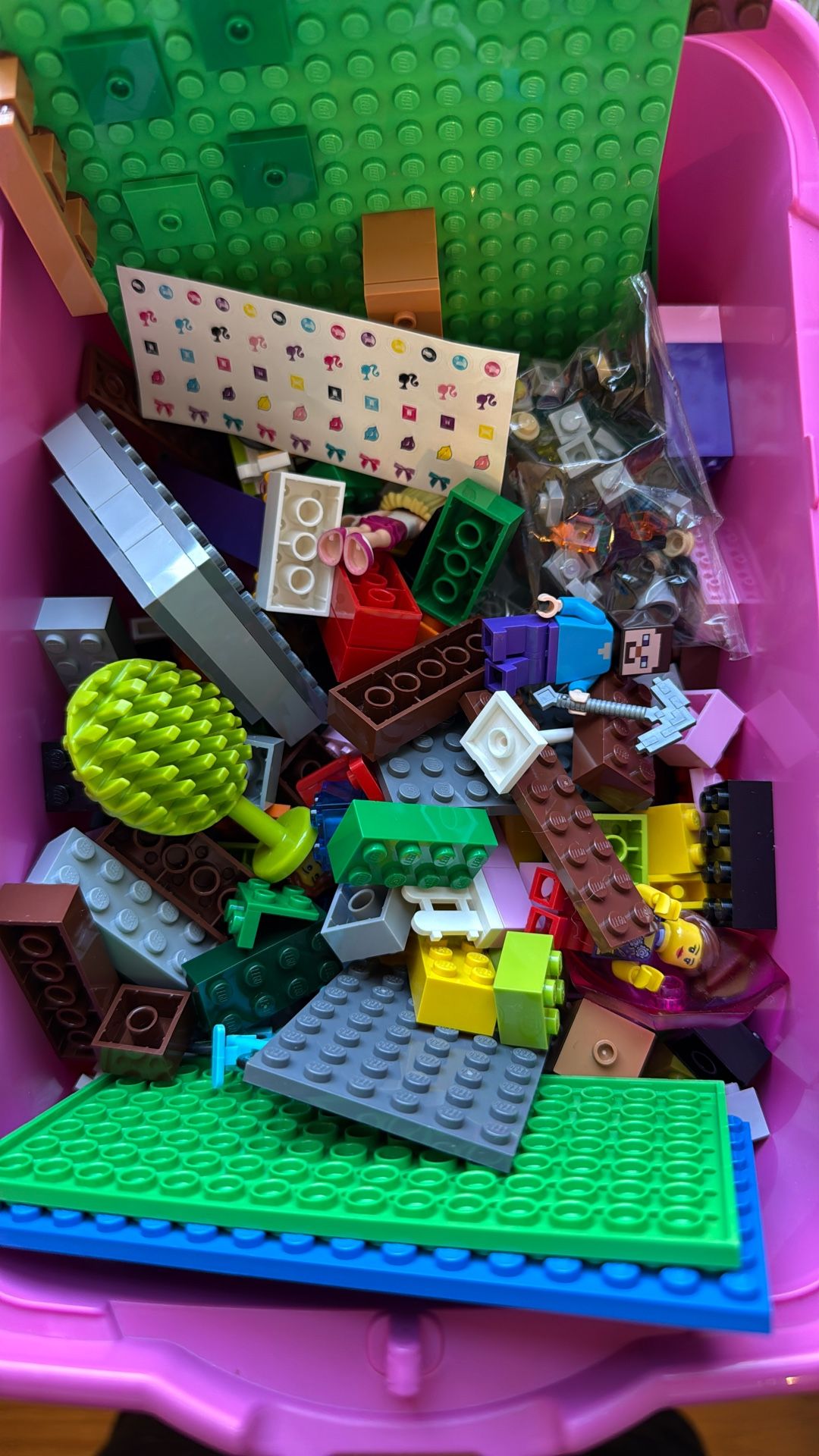 Free Lego Pieces